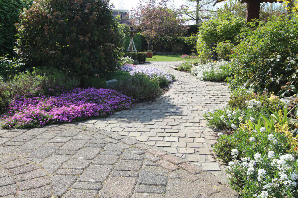 Impressionen von Gärten mit Herz! Garten Bong